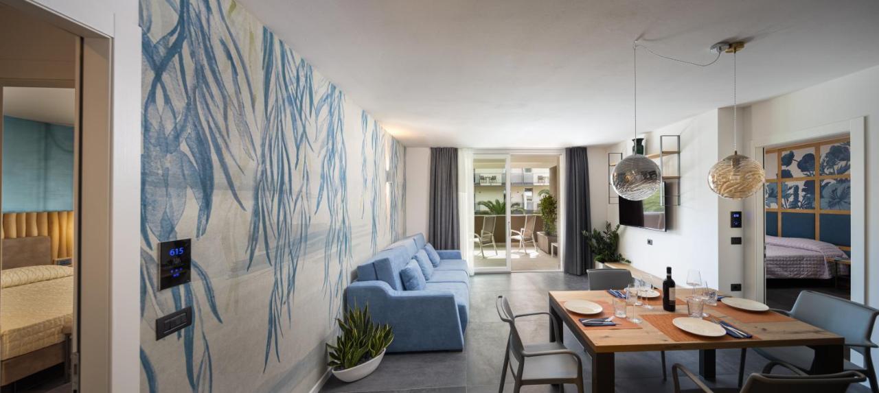 Aris Apartments & Sky Pool - Tonelli Hotels - Adult Friendly ริวาเดลการ์ดา ภายนอก รูปภาพ